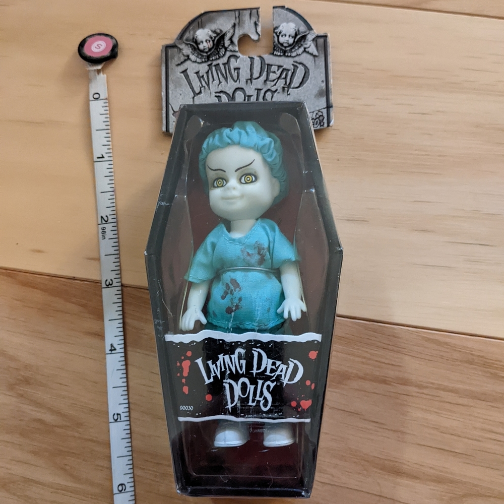 Nib NWT mini Living Dead Dolls Doctor Dedwin